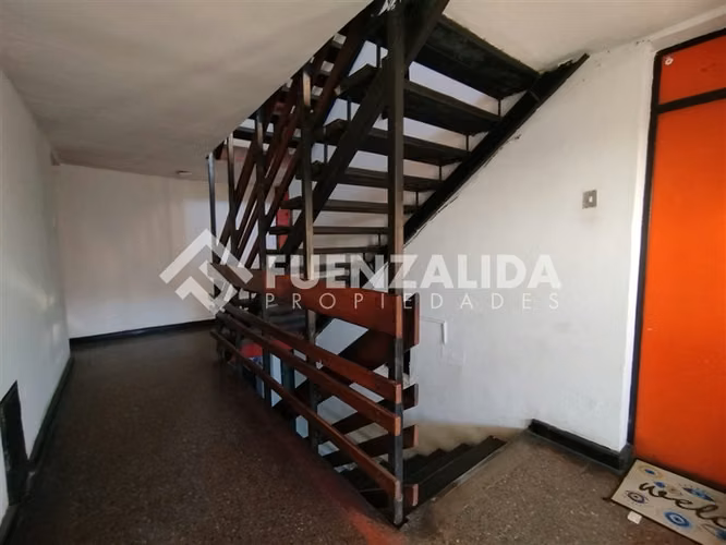 Vende Amplio Depto. 3 dorm. a pasos de metro, Puente Alto
