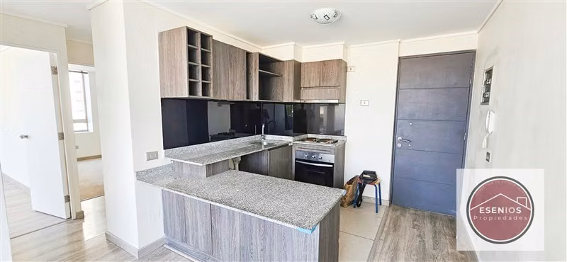 Depto Semi Nuevo 2 Dorm y Estac Vic Mackenna C Valdovinos