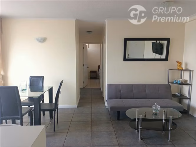 Comodo departamento en arriendo de 3 dormitorios ,1baño.
