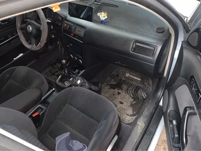 volkwagen golf 2004