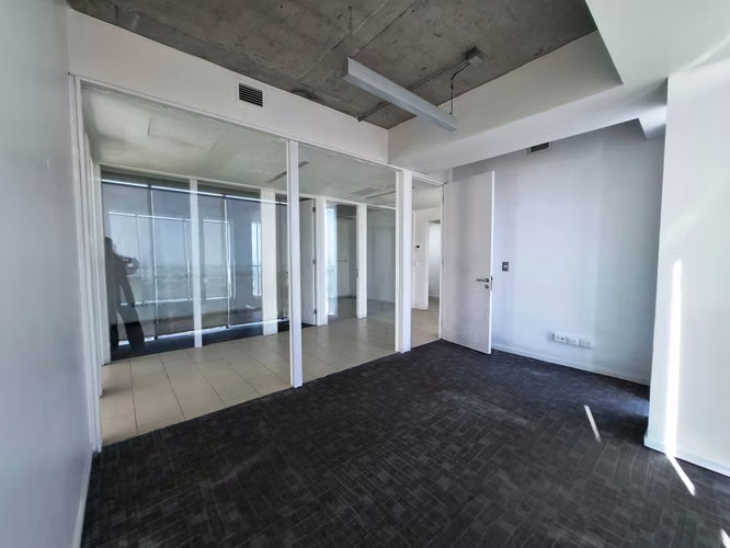 Arriendo Oficina Bello Horizonte con estacionami (176703)