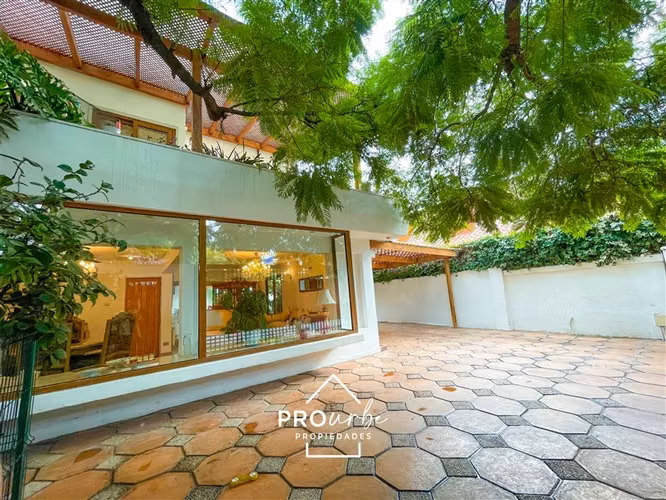 Casa en venta de 8 dorm. en Providencia - Imagen 5