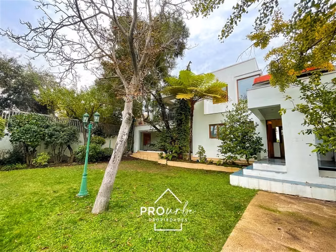 Casa en venta de 8 dorm. en Providencia - Imagen 8