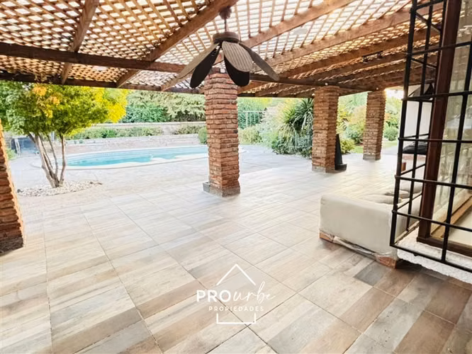 Casa en venta de 4 dorm. en San Felipe