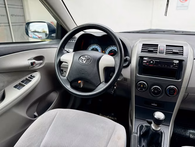 TOYOTA COROLLA SEDAN GLI - 2011 | 2525