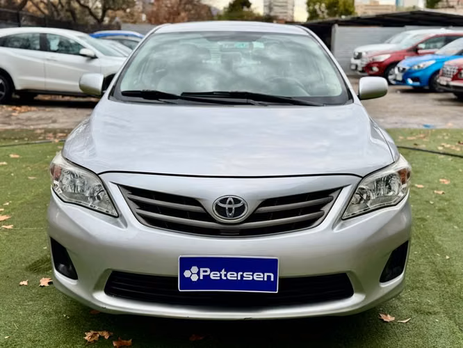 TOYOTA COROLLA SEDAN GLI - 2011 | 2525