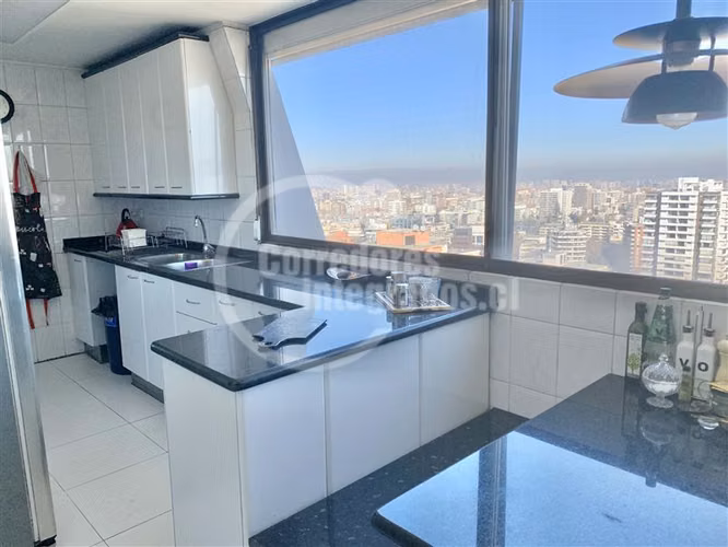 Departamento en venta de 3 dorm. en Las Condes - Imagen 7