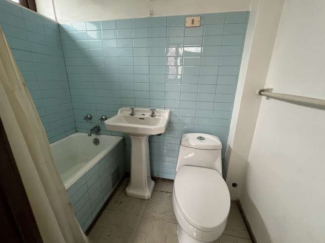 Departamento SE VENDE PENTHOUSE EN BARRIO PONIENTE (CÓD. 597) - Imagen 10
