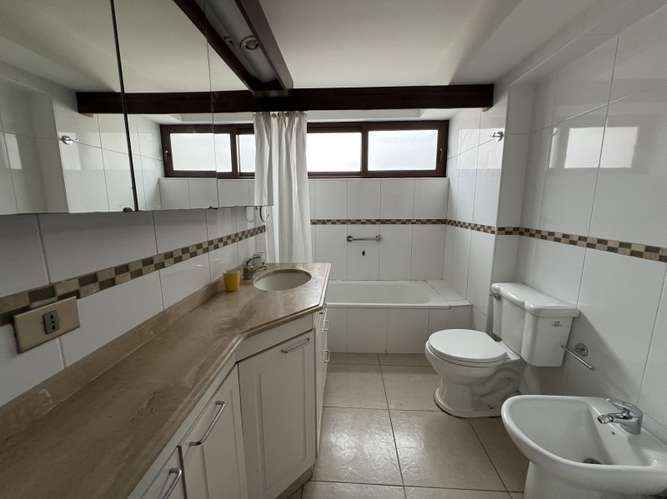 Departamento SE VENDE PENTHOUSE EN BARRIO PONIENTE (CÓD. 597) - Imagen 15