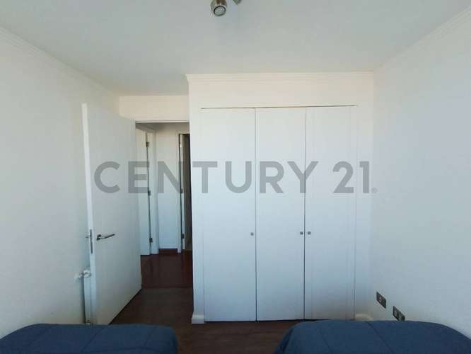 Departamento con gran terraza y vista sector Oriente - Imagen 18