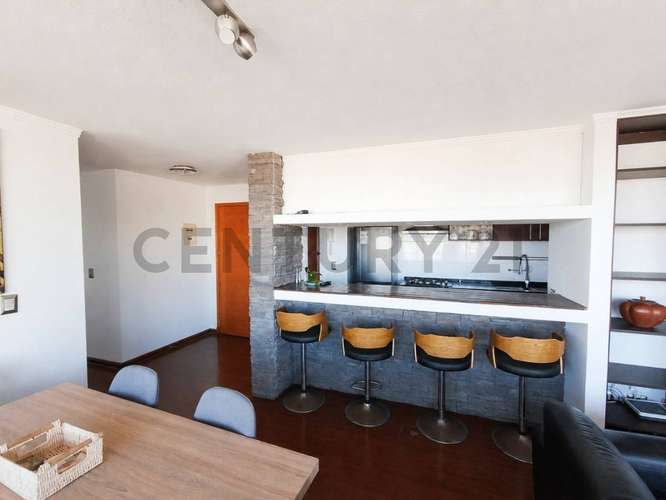 Departamento con gran terraza y vista sector Oriente - Imagen 9