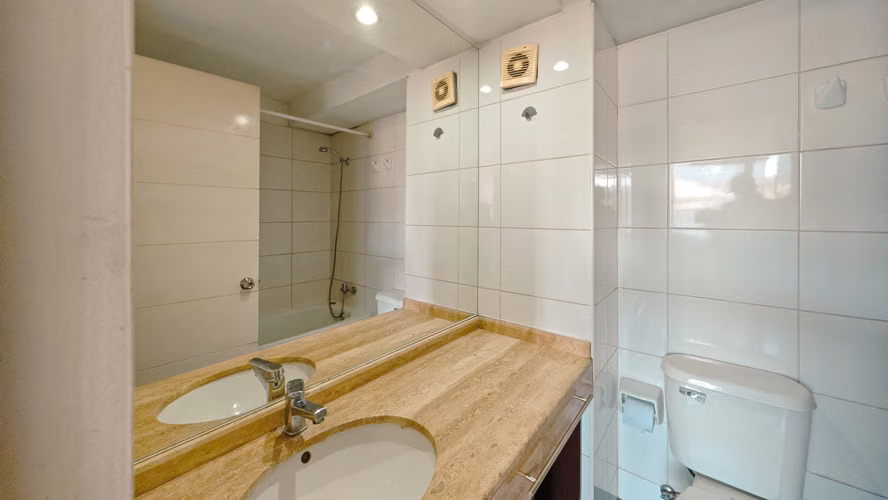 Venta depto 1 dormitorio Compañia  2 cuadras Metro Santa Ana