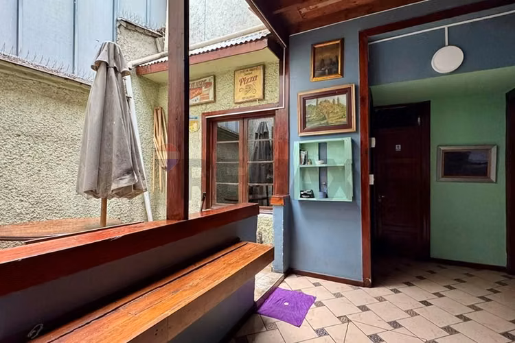 Casona patrimonial habilitada para oficinas