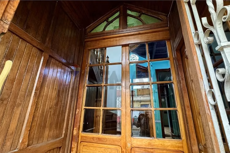 Casona patrimonial habilitada para oficinas