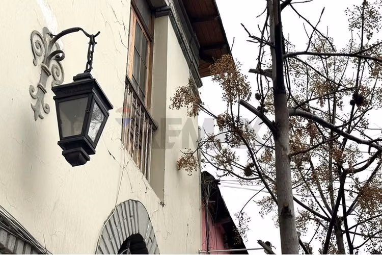 Casona patrimonial habilitada para oficinas