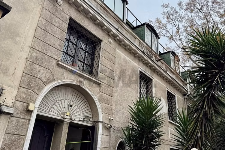 Casona patrimonial para inversión