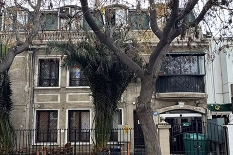 Casona patrimonial para inversión