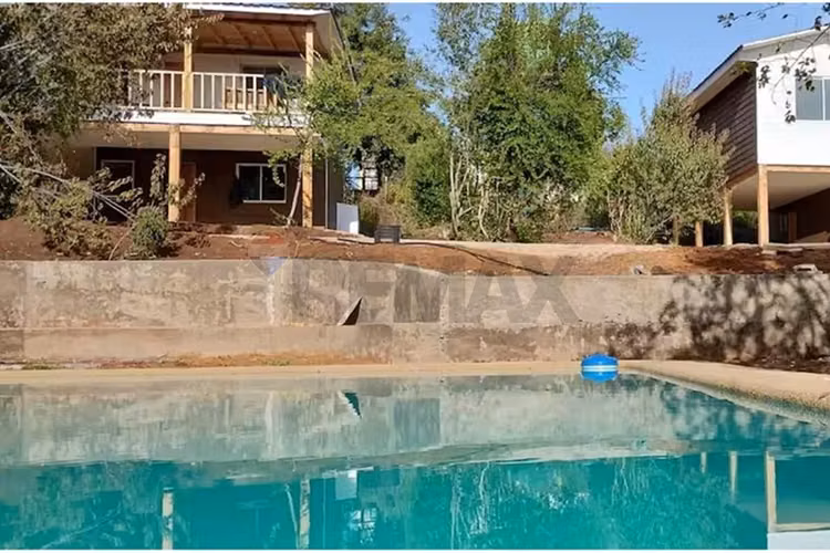 Invierte en el maule cabañas, piscina, montaña