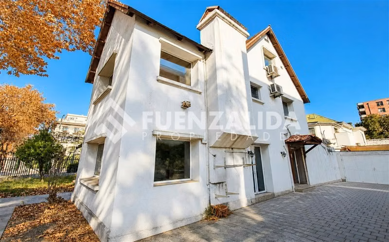 Oficina Arriendo Pedro Valdivia - Eliodoro Yañez Providencia