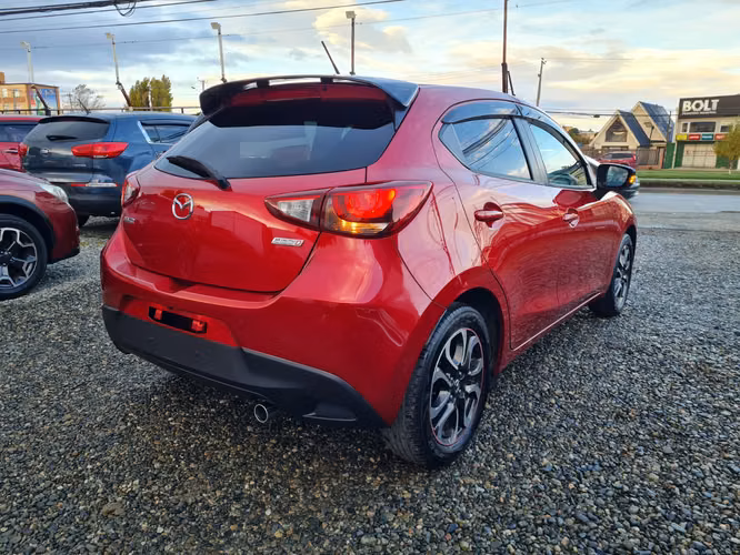 Mazda Demio 2016