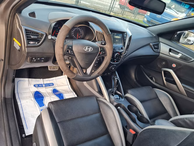 Hyundai Veloster 2016