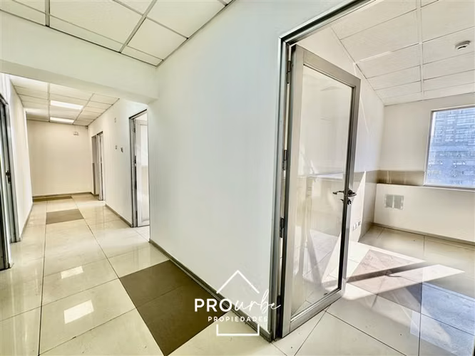 Oficina en arriendo en Santiago para centro medico