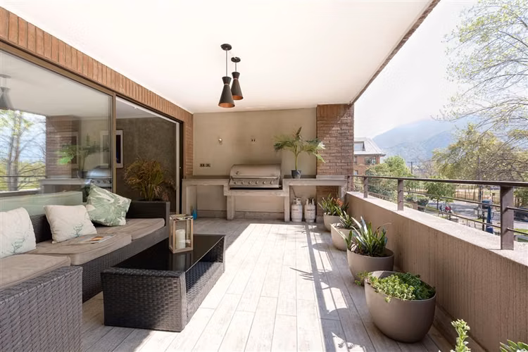 Exclusivo departamento vistas al Club de Polo y Cordillera