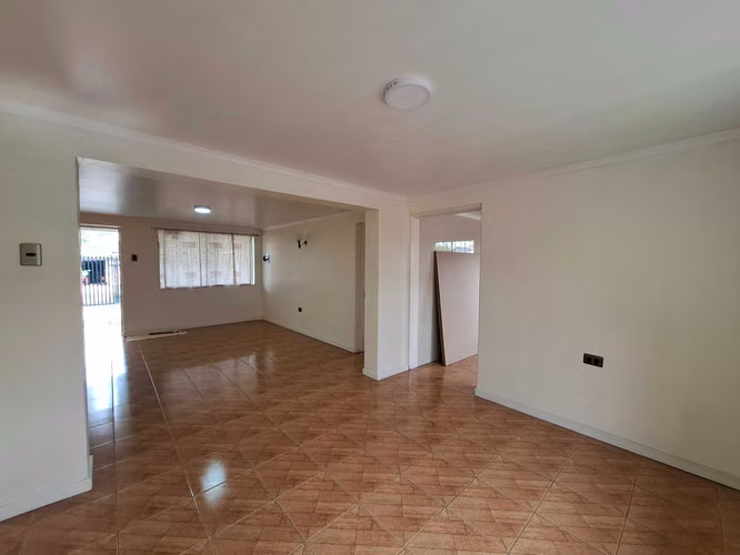 Casa en venta  apta uso comercial Machali (176783)