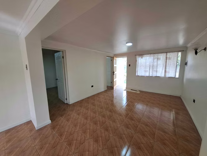 Casa en venta  apta uso comercial Machali (176783)