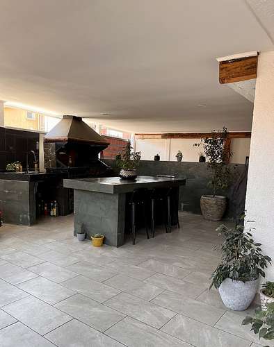SE VENDE CASA ESQUINA 4D+3B SAN BERNARDO - Imagen 3