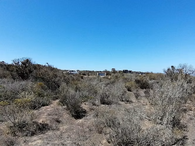 VENDO TERRENO ROCAS DEL MAR - LOS MOLLES