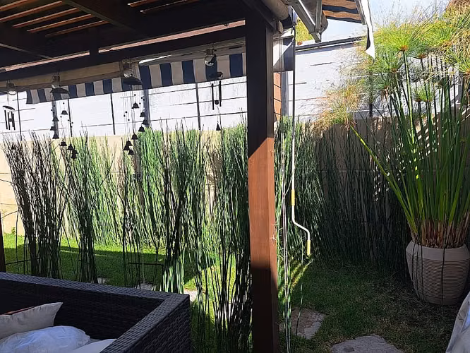 ARRIENDO HABITACION AMOBLADA A DAMA EN BUIN -CONDOMINIO