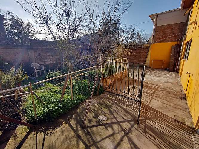 CASA DE 2 PISOS EN ÑUÑOA 4D/2B DE 220M2 - Imagen 14