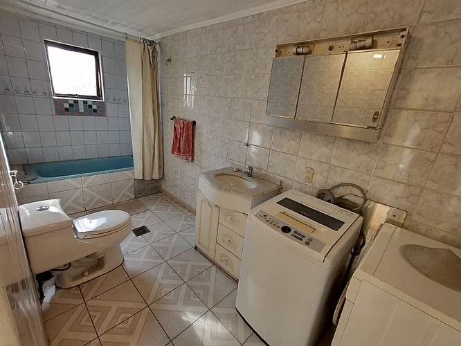 CASA DE 2 PISOS EN ÑUÑOA 4D/2B DE 220M2 - Imagen 10