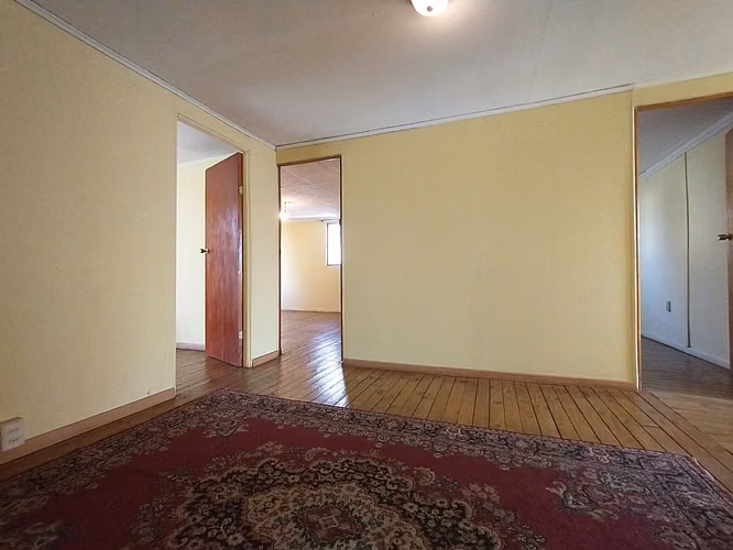 CASA DE 2 PISOS EN ÑUÑOA 4D/2B DE 220M2