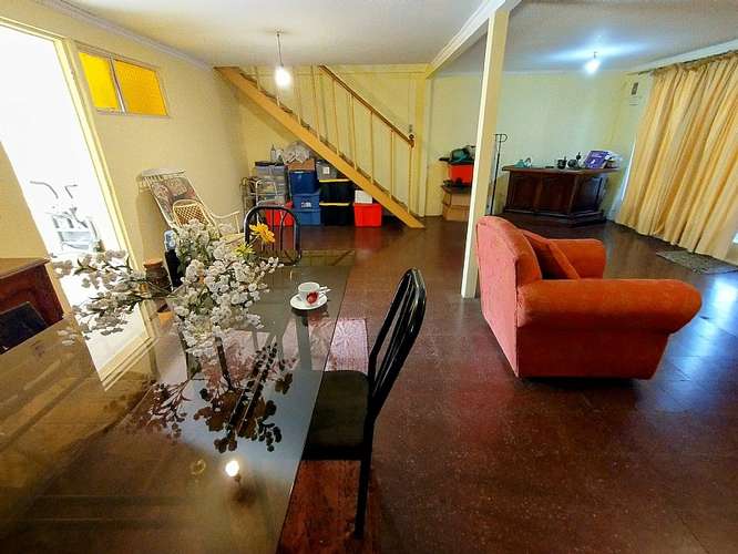 CASA DE 2 PISOS EN ÑUÑOA 4D/2B DE 220M2 - Imagen 7