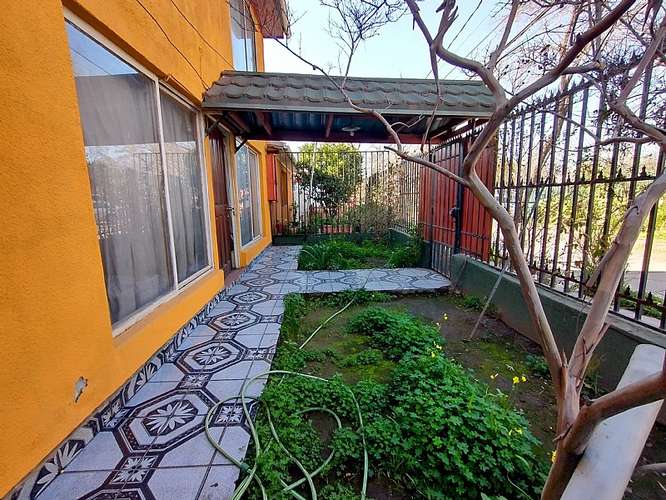 CASA DE 2 PISOS EN ÑUÑOA 4D/2B DE 220M2 - Imagen 13