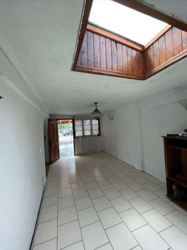 AMPLIA CASA EN AVENIDA EN MAIPU - Imagen 19