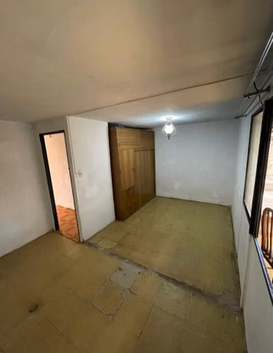AMPLIA CASA EN AVENIDA EN MAIPU