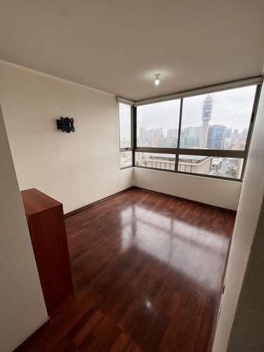 SE VENDE CENTRICO DEPTO.- METRO MONEDA - Imagen 3