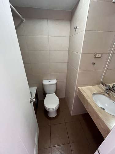 SE VENDE CENTRICO DEPTO.- METRO MONEDA - Imagen 7