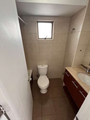 SE VENDE CENTRICO DEPTO.- METRO MONEDA - Imagen 4