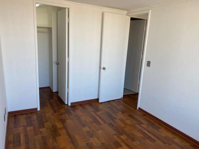SE ARRIENDA DEPARTAMENTO 2 DORMITORIOS 1 BAÑO - Imagen 23