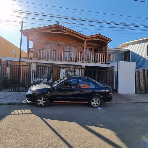 AMPLIA CASA INDEPENDIENTE 5 DOR 2B 2 ESTACIONAMIENTOS.