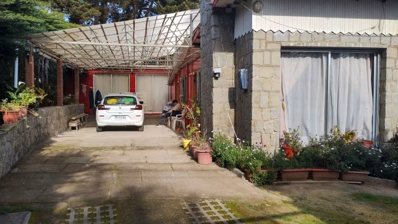 VENDO CASA 5D 2B 8 ESTACIONAMIENTOS - Imagen 8