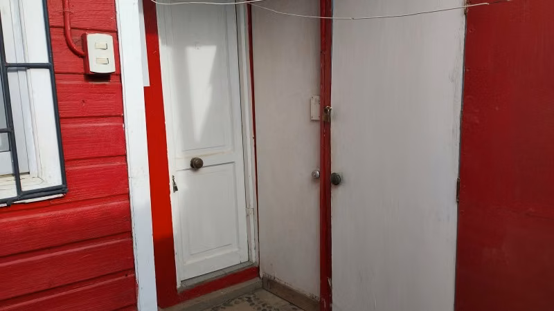 VENDO CASA 5D 2B 8 ESTACIONAMIENTOS - Imagen 27