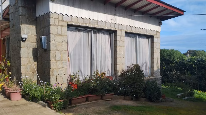 VENDO CASA 5D 2B 8 ESTACIONAMIENTOS