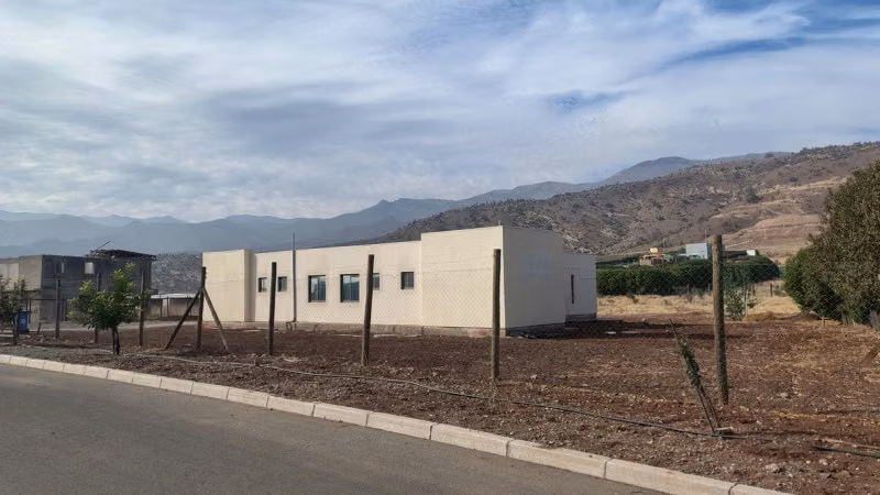 PARCELA 5000 M2 CON CONSTRUCCIÓN 125 M2 A REUTILIZAR