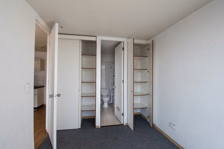 DEPTO 1D/1B EN SANTIAGO CENTRO | BODEGA Y ÁREAS COMUNES