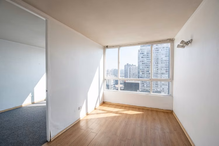 DEPTO 1D/1B EN SANTIAGO CENTRO | BODEGA Y ÁREAS COMUNES